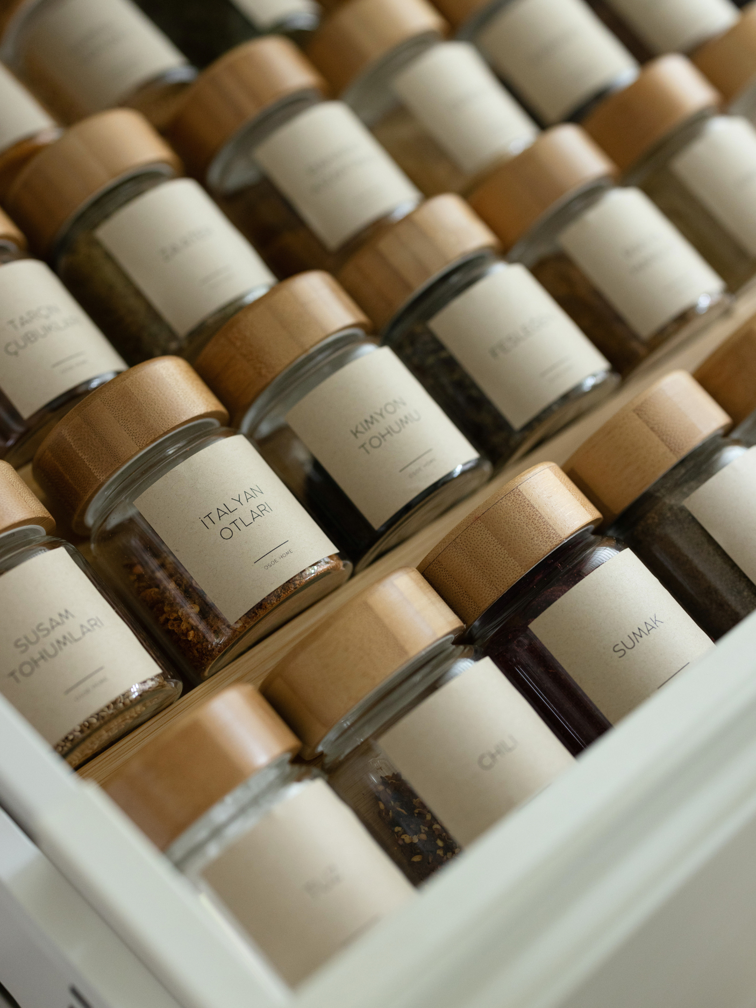 houten kruidenrek voor lade, lade kruidenorganizer hout, kruidenrek lade-inzet, houten lade organizer voor kruiden, kruidenpotjeshouder voor lade, keukenlade kruidenrek, ruimtebesparende kruidenorganizer hout, lade-inzet voor kruidenpotjes, kruidenrek van natuurlijk hout, houten kruidenrek met sleuven, lade organizer voor keukenkruiden, houten kruidenplateau voor lade, compacte kruidenopslag hout, ladevriendelijk kruidenrek, houten keukenorganizer voor kruiden, kruidenrek voor kastlade, duurzame organizer