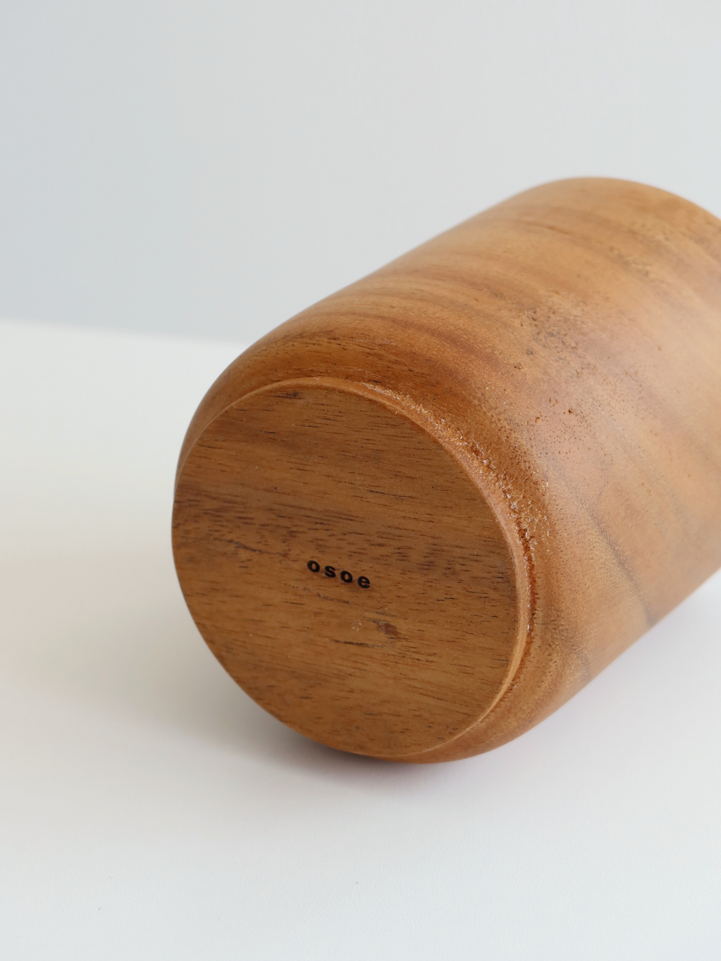 küchenutensilien set 6-teilig, borneo dunkelbraunes walnussholz, küchenutensilien set aus holz, luxuriöse holz-küchenhelfer, langlebiges küchenutensilien set, küchenhelfer aus walnussholz, dunkelbraune holz-küchenutensilien, stilvolles küchenutensilien set, natürliche küchenhelfer, küchenaccessoires aus holz, handgefertigte küchenutensilien, küchenutensilien set borneo, dunkelbraune küchenhelfer, hochwertiges küchenzubehör, küchenutensilien organizer, küche organisieren zuhause