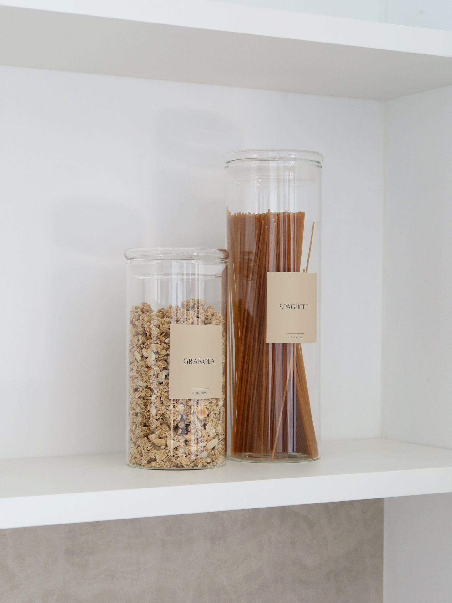 Voorraadpot glas. Voorraadpot zwart. Voorraadpot Action, Xenos, IKEA, Hema. oorraadpot groot. Voorraadbussen. Voorraadpotten houten deksel. Voorraadpotten Blokker. Voorraadpotten zwart. Voorraadpotten zwart luchtdicht deksel. Voorraadpotten vierkant. Voorraadpotten labels stickers. Luchtdichte voorraadpot. Jar black. Pantry jar black. Pantry jar. Pantry jar round black. Jar multiple sizes. Pantry jar bamboo black. Black jar. Storage jar black. Schwarzes Vorratsglas. Pot de rangement noir.