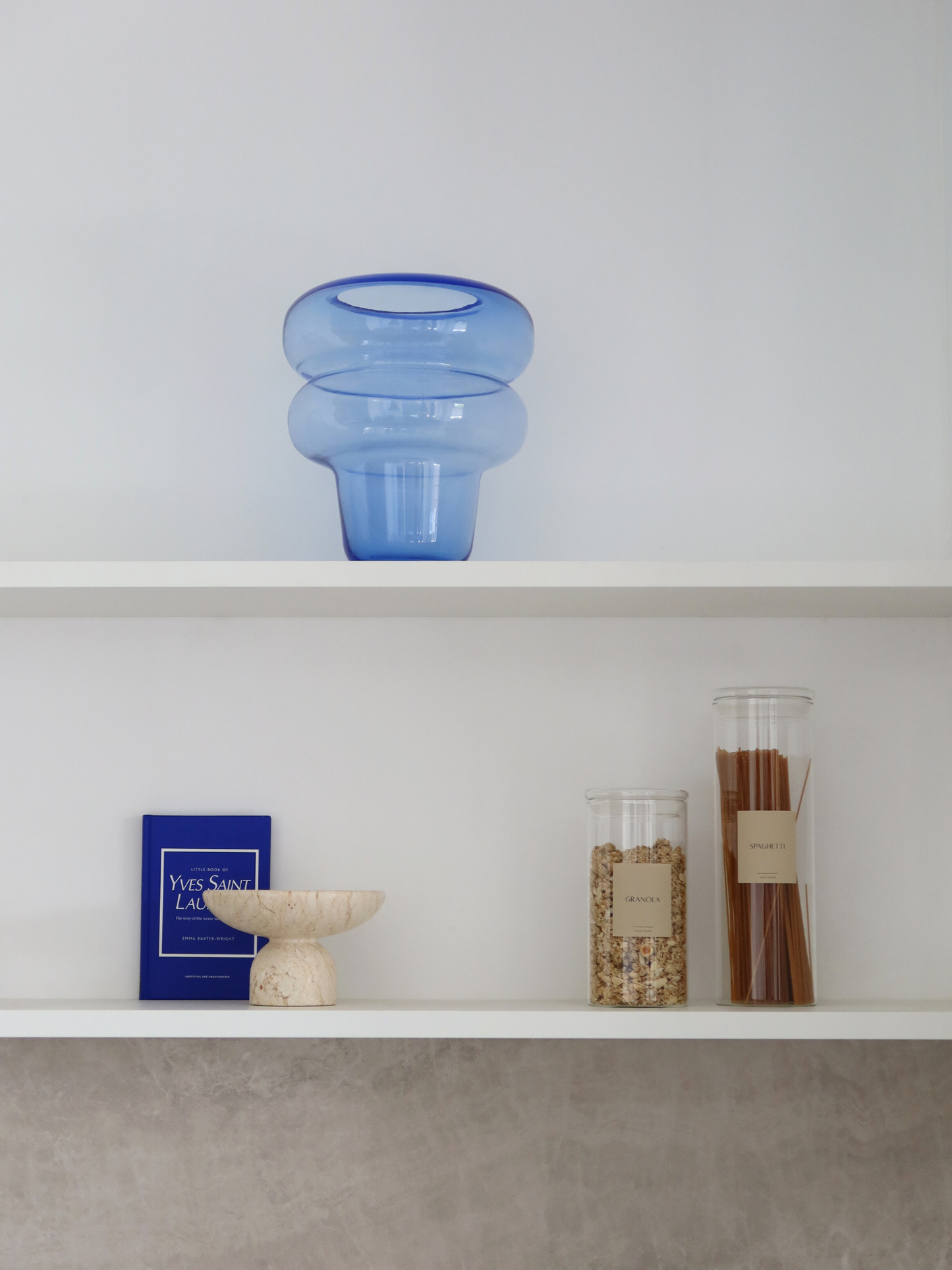 Voorraadpot glas. Voorraadpot zwart. Voorraadpot Action, Xenos, IKEA, Hema. Voorraadpot groot. Voorraadbussen. Voorraadpotten houten deksel. Voorraadpotten Blokker. Voorraadpotten zwart. Voorraadpotten zwart luchtdicht deksel. Voorraadpotten vierkant. Voorraadpotten labels stickers. Luchtdichte voorraadpot. Jar black. Pantry jar black. Pantry jar. Pantry jar round black. Jar multiple sizes. Pantry jar bamboo black. Black jar. Storage jar black. Schwarzes Vorratsglas. Pot de rangement noir.