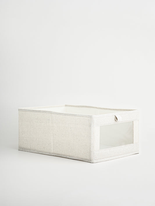 kledingbak, kledingcontainer, opbergbox kleding, kleding opbergen, transparante kledingbak, stapelbare kledingbak, plastic kledingbak, lade organizer kleding, opvouwbare kledingcontainer, minimalistische opbergbox, opbergsysteem kast, kleding netjes opbergen, kleding opbergdoos, overzicht in kledingkast, ruimtebesparende kledingbak, opbergoplossing kleding