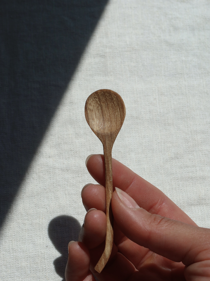 Handcrafted small wooden spice spoons set of 3 for precise seasoning and easy use with Osoe Home spice jars with shaker lids, made from durable natural wood and toxin-free, BPA-free, PFAS-free and microplastic-free materials, designed for scooping herbs, spices, salt or seasoning without mess, featuring a comfortable grip and rustic natural wood finish that perfectly complements modern spice storage, minimalist kitchen organization and sustainable kitchen accessories.
