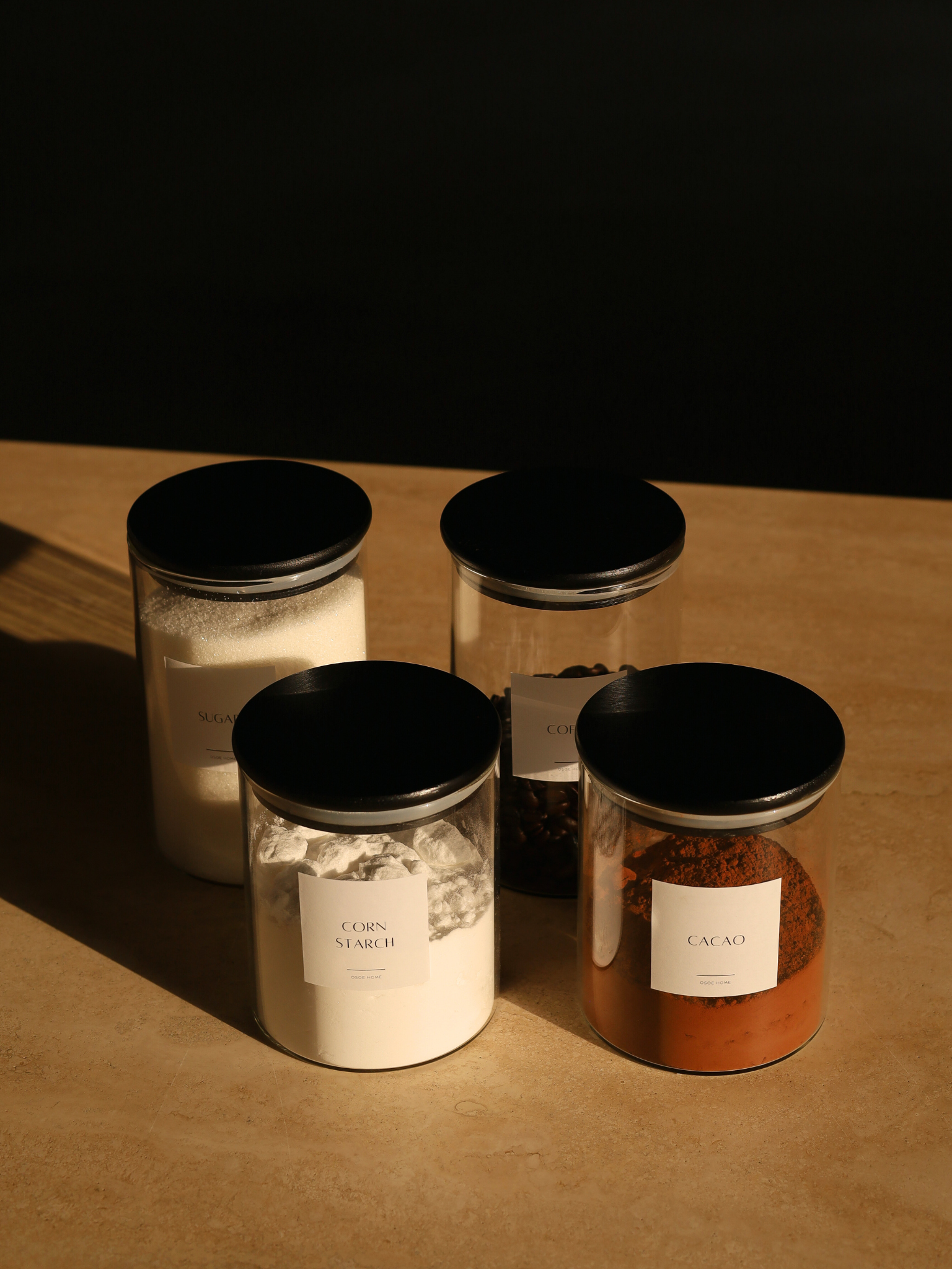 voorraadpotten met deksel; glazen voorraadpotten set; voorraadpotten met houten deksel; voorraadpotten bamboe deksel; voorraadpotten acacia deksel; luchtdichte voorraadpotten; voorraadpotten met schroefdeksel; voorraadpotten met labels; voorraadpotten met stickers; voorraadpotten voor pasta; voorraadpotten voor rijst; voorraadpotten voor meel; voorraadpotten stapelbaar; voorraadpotten vierkant; voorraadpotten rond; voorraadpotten glas; voorraadpotten plastic vrij; voorraadpotten keuken organiseren; voorraad