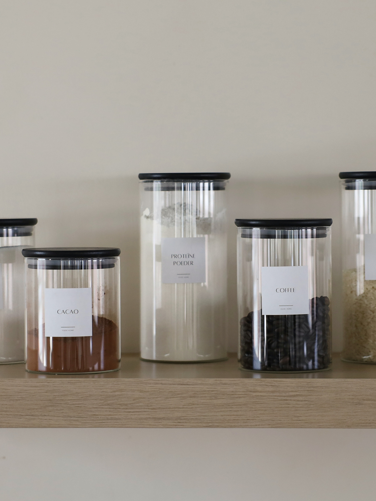 pots à épices avec étiquettes; ensemble de pots à épices en verre; pots à épices avec couvercle en bois; pots à épices couvercle en bambou; pots à épices couvercle en acacia; pots à épices carrés; pots à épices ronds; pots à épices hermétiques; pots à épices avec couvercle à saupoudrer; pots à épices avec couvercle à visser; pots à épices avec autocollants; pots à épices avec étiquettes; pots à épices couvercle noir; tiroir organisateur d'épices; organisateur d'épices coulissant; organiser les épices de cui