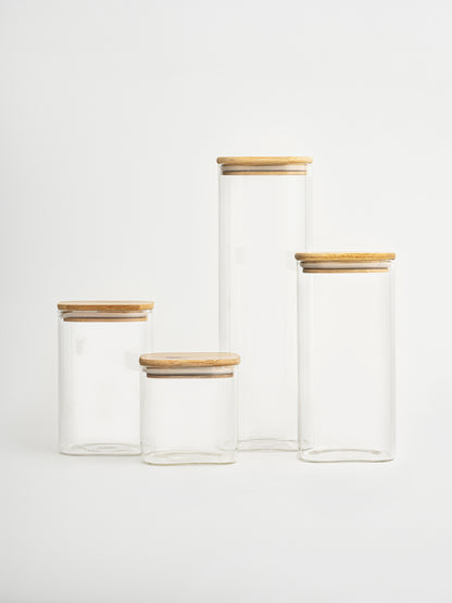 Square glass pantry jar with airtight bamboo lid, available in 4 sizes. Ideal for storing flour, rice, pasta and dry goods. Stylish and sustainable kitchen storage jar with a natural look. Clear glass container with bamboo lid, perfect for pantry organization. Matches IKEA-style, Amazon home, and minimalist kitchens. Airtight and stackable jar set for organized shelves. Eco-friendly kitchen organizer, perfect for modern pantries.