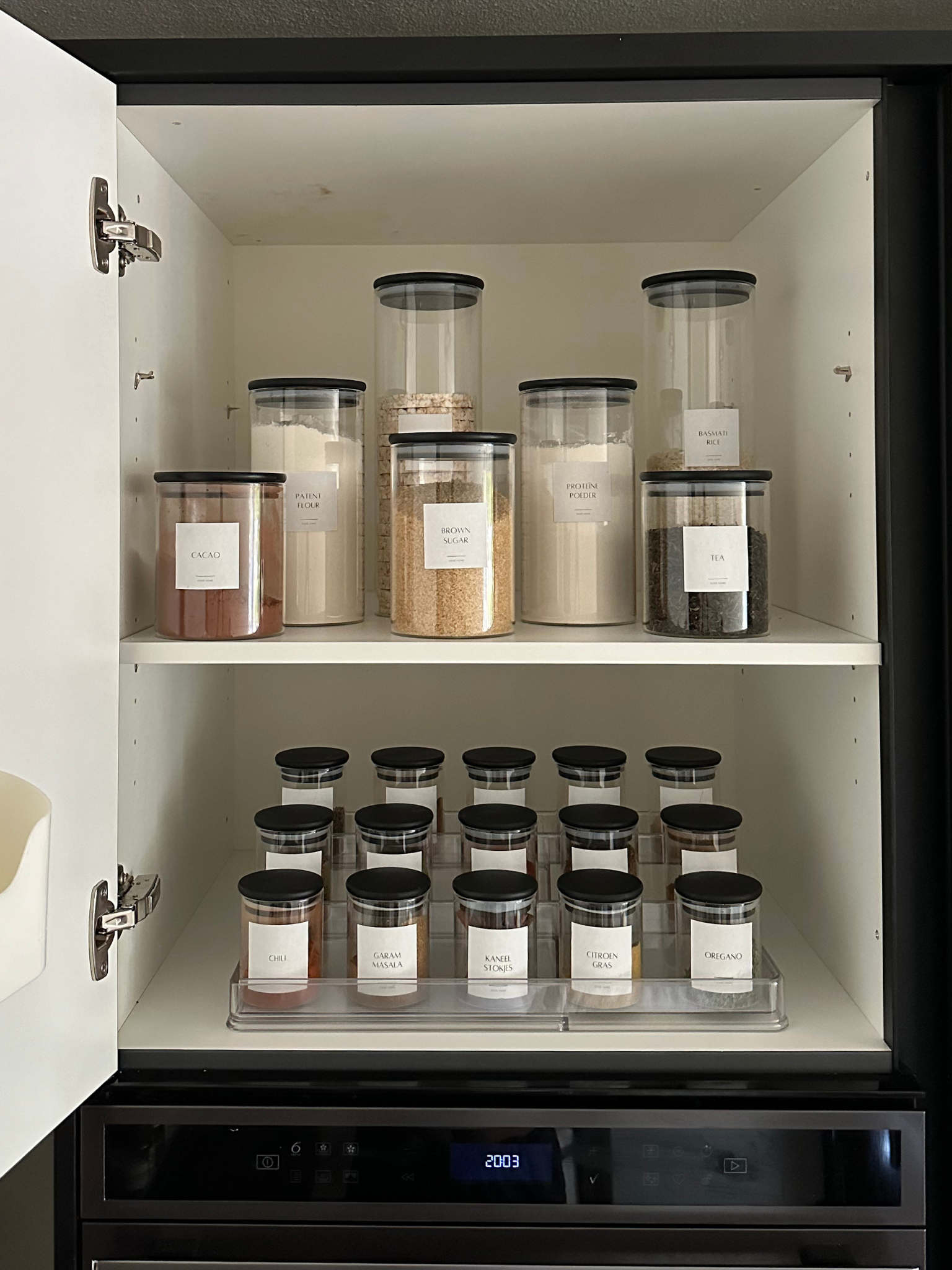 voorraadpotten met deksel; glazen voorraadpotten set; voorraadpotten met houten deksel; voorraadpotten bamboe deksel; voorraadpotten acacia deksel; luchtdichte voorraadpotten; voorraadpotten met schroefdeksel; voorraadpotten met labels; voorraadpotten met stickers; voorraadpotten voor pasta; voorraadpotten voor rijst; voorraadpotten voor meel; voorraadpotten stapelbaar; voorraadpotten vierkant; voorraadpotten rond; voorraadpotten glas; voorraadpotten plastic vrij; voorraadpotten keuken organiseren; voorraad